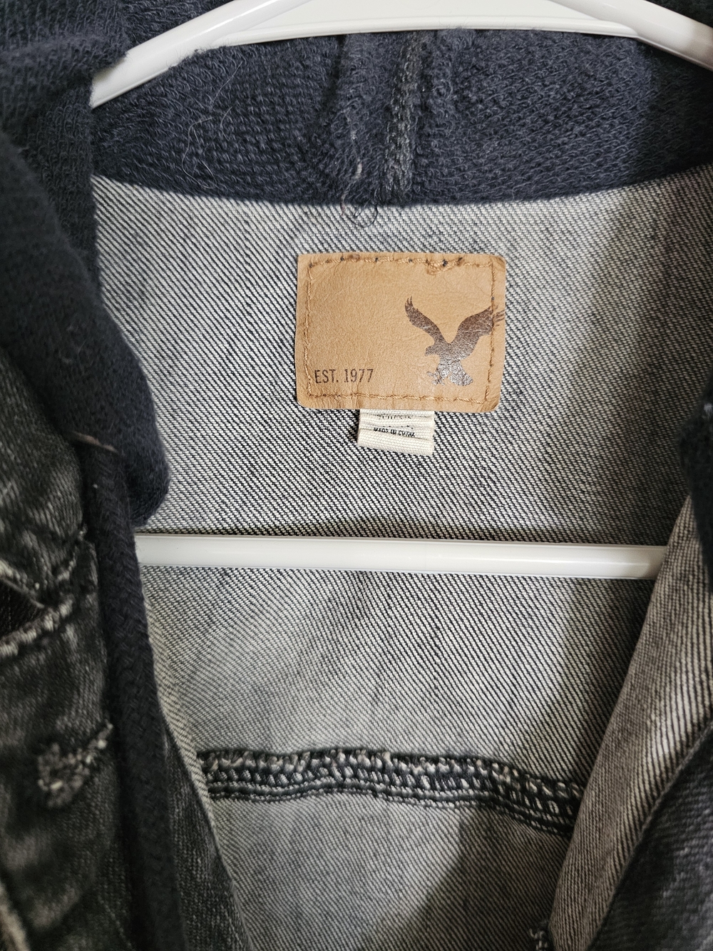 American Eagle Black Washed Denim Jacket - Picture 3 of 4